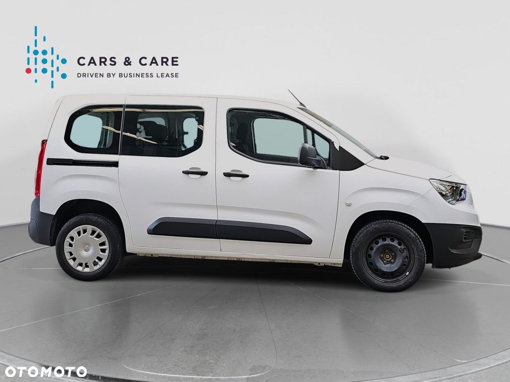 Opel Combo 1.5 DT Edition 102KM - 23