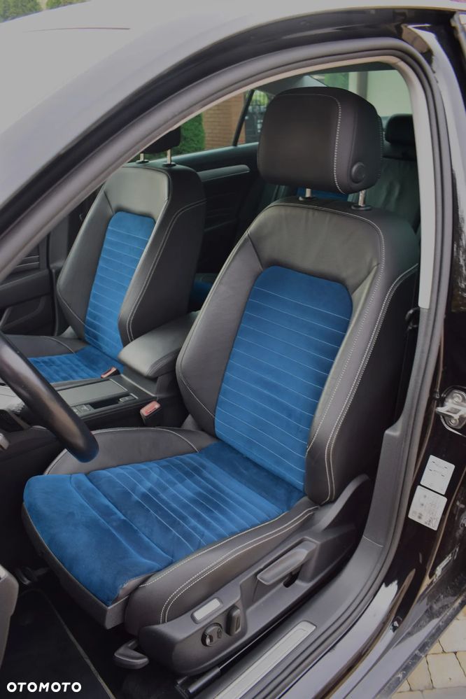 Volkswagen Passat - 11