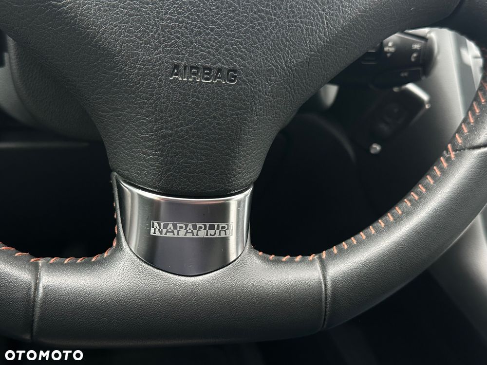 Peugeot 3008 - 18