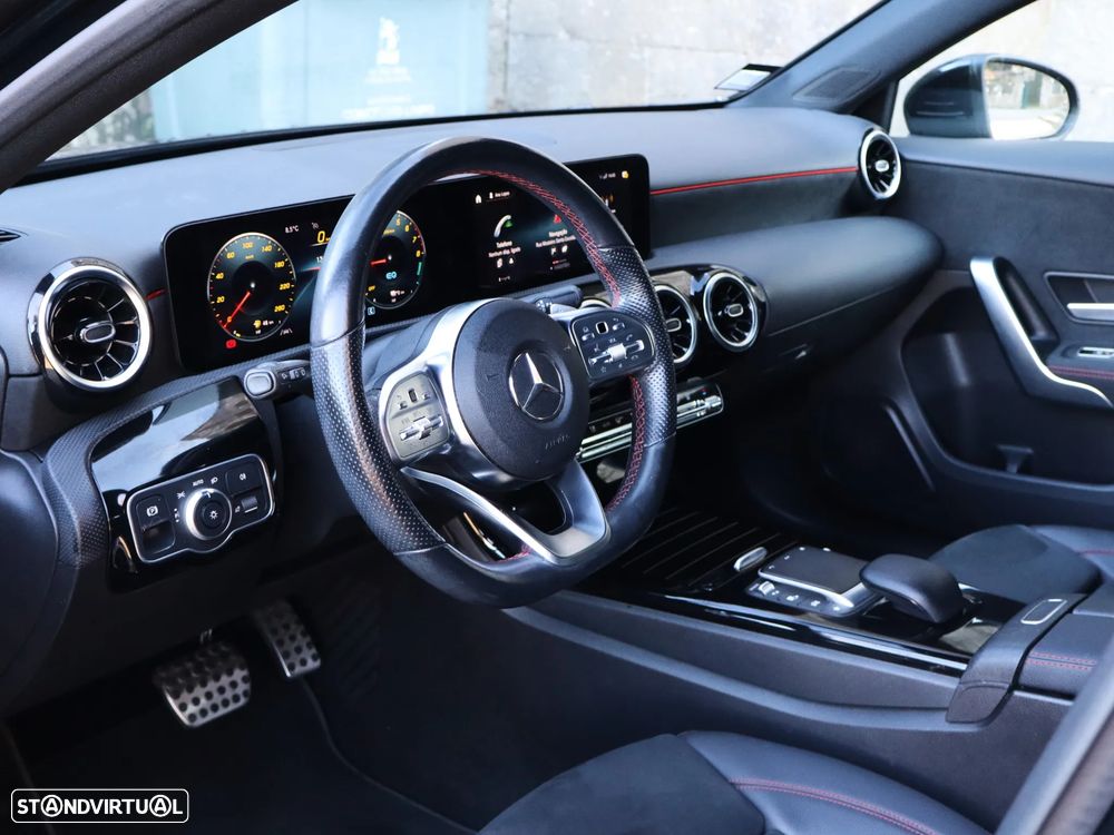 Mercedes-Benz A 250 e AMG Line - 40