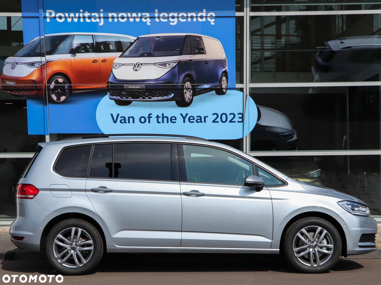 Volkswagen Touran - 6
