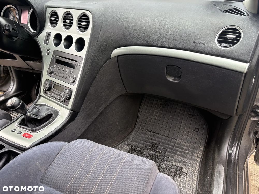 Alfa Romeo 159 1.9JTDM Impression - 10