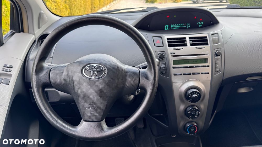 Toyota Yaris 1.33 VVT-i Cool+ - 28