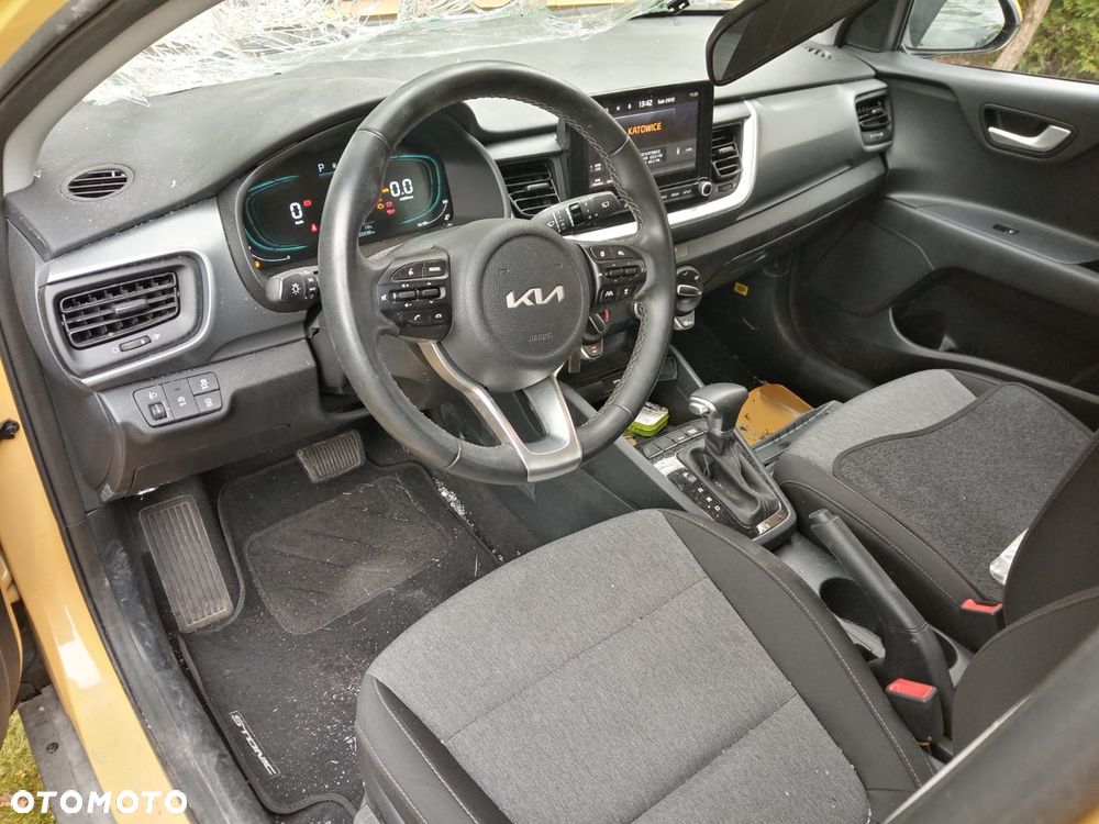 Kia Stonic 2025 photo 5