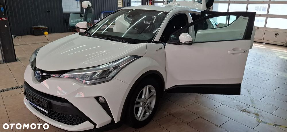 Toyota C-HR 2.0 Business-Edition - 32