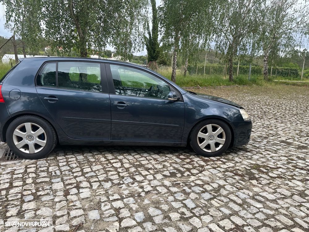 VW Golf 1.9 TDi 6V Confortline - 6