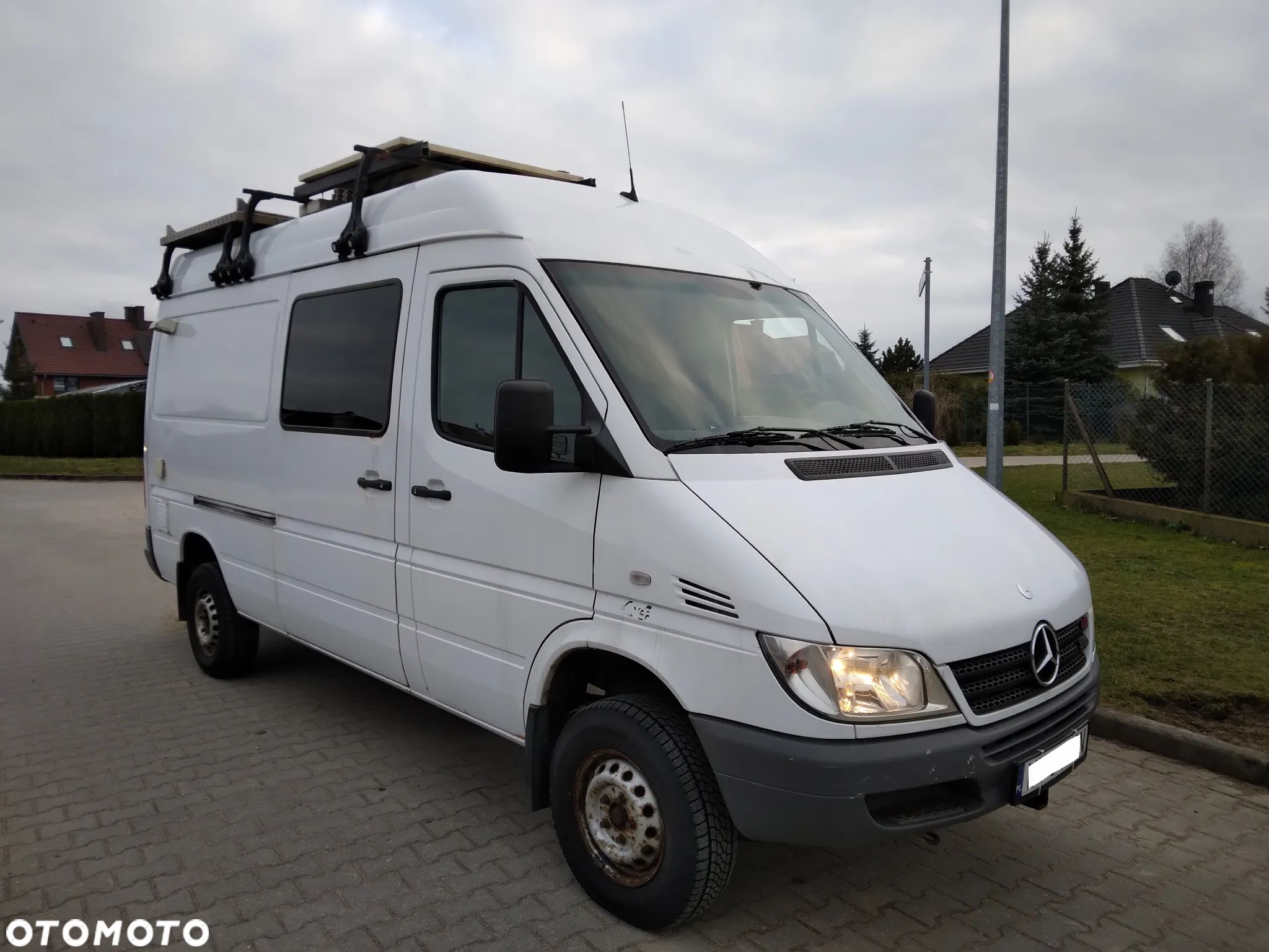 Mercedes-Benz Sprinter - 1