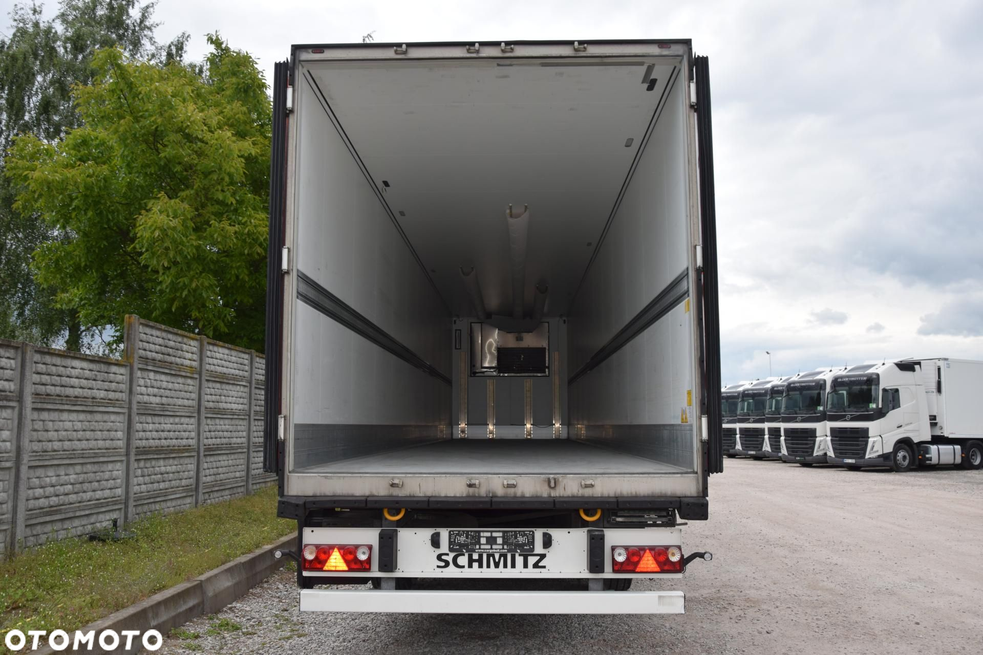 Schmitz Cargobull SKO FP 45 ThermoKing SLXi 300 - 10