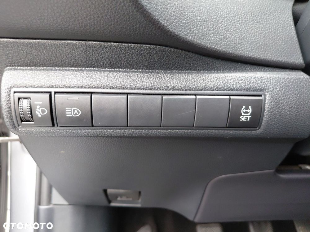 Toyota Corolla - 21
