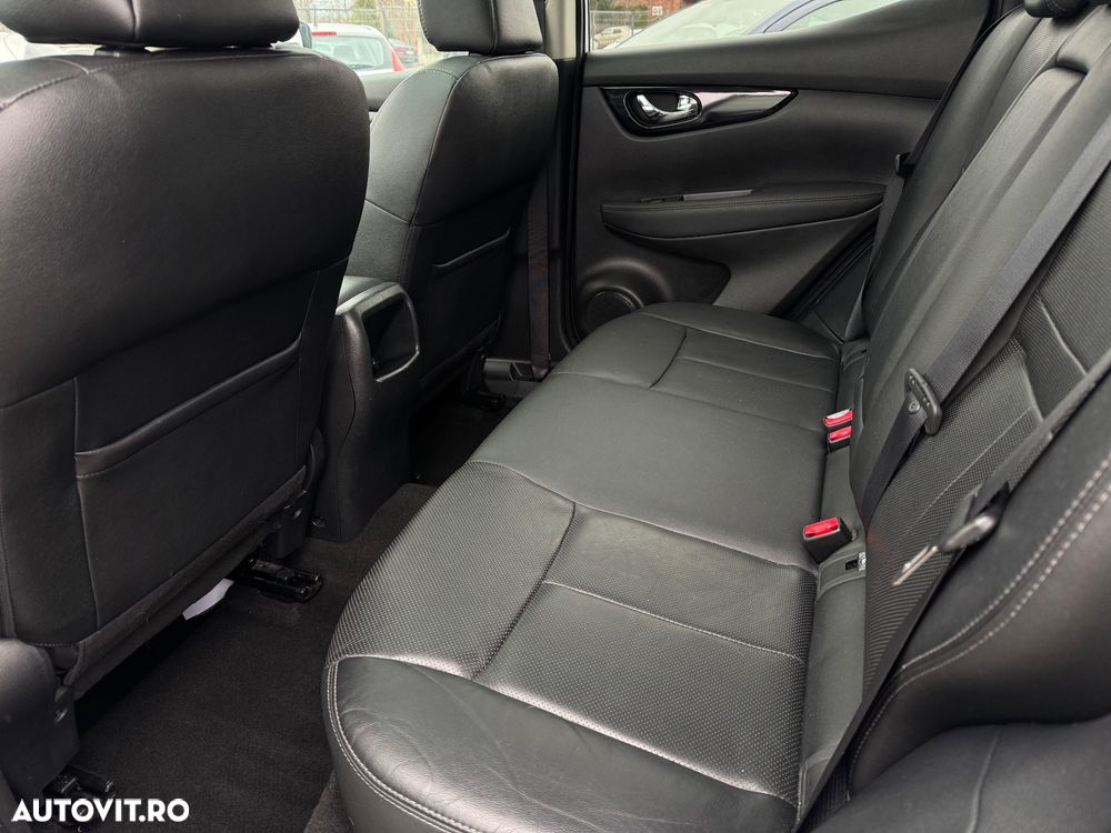 Nissan Qashqai 1.6 DCI TEKNA - 11