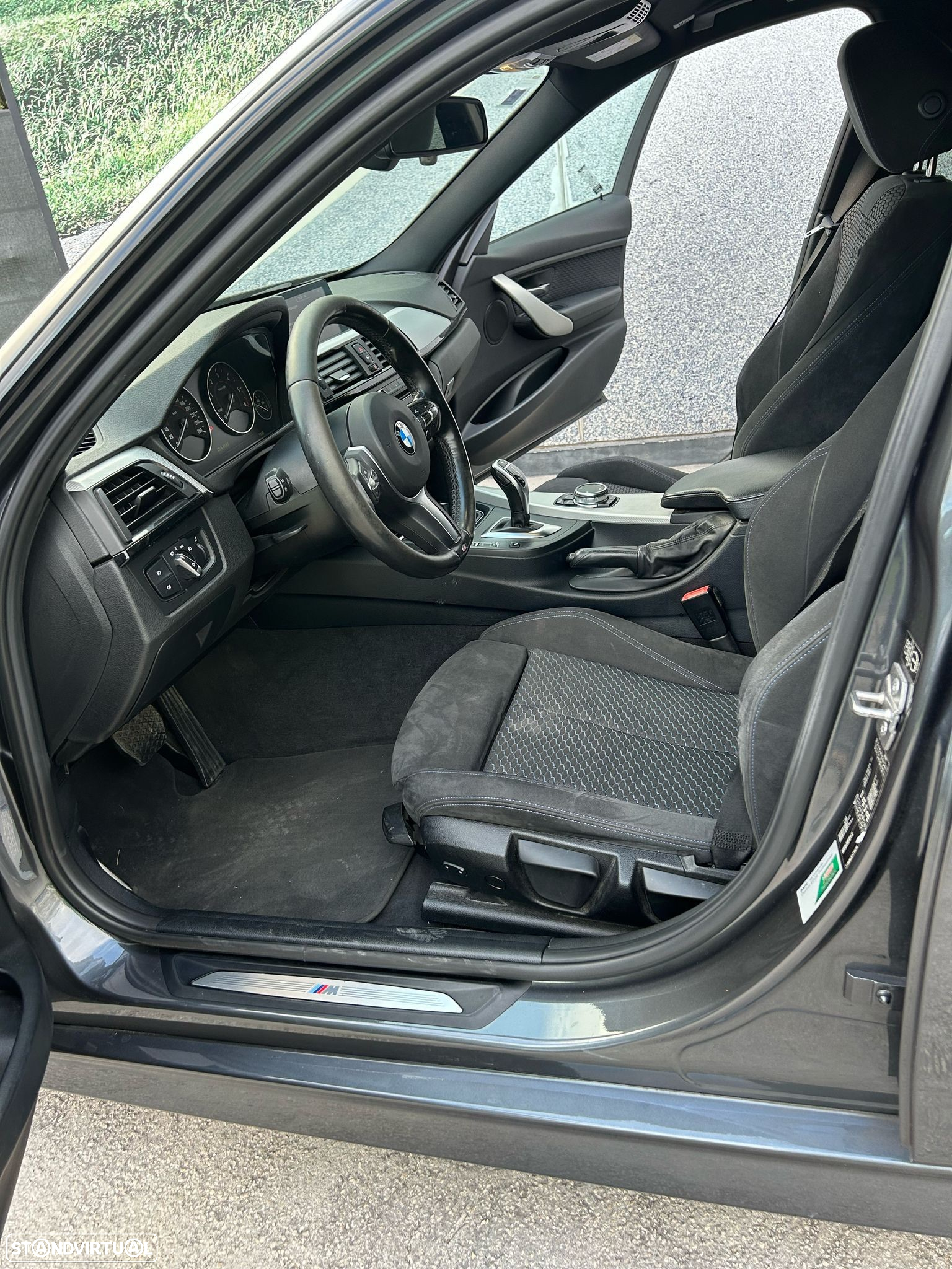 BMW 320 d Auto Pack M - 10