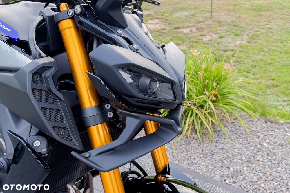 Yamaha MT - 12
