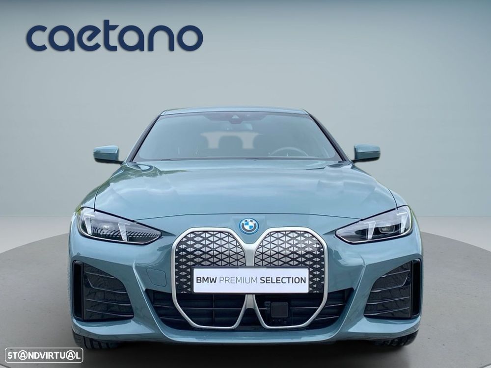 BMW i4 eDrive40 Pack Desportivo M - 23