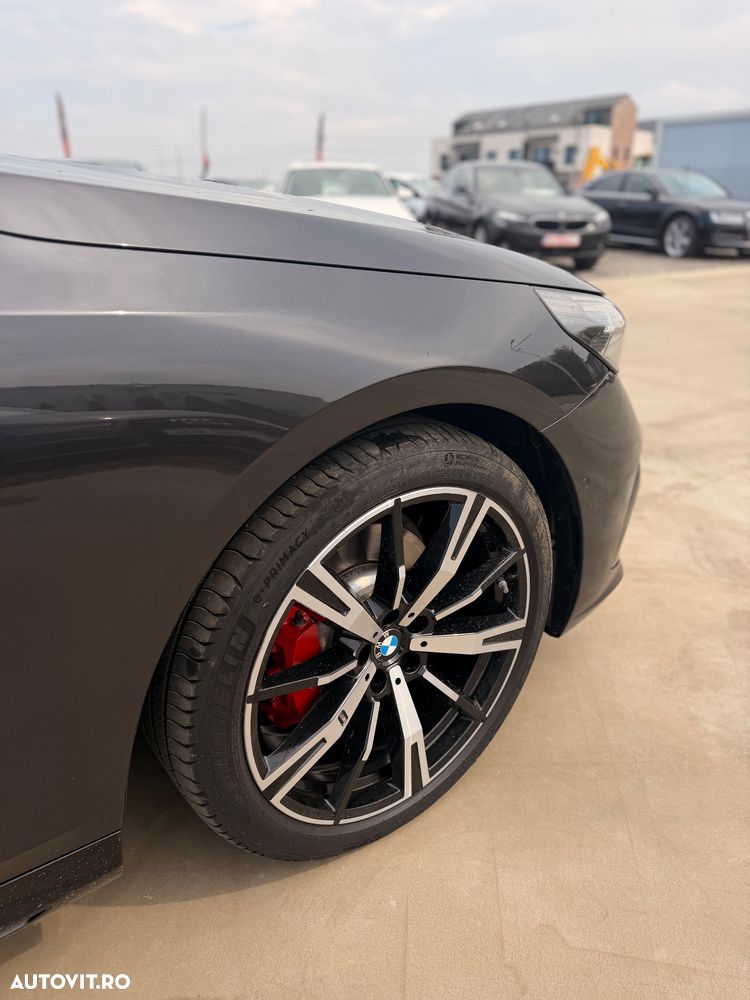 BMW Seria 5 520d AT MHEV - 17