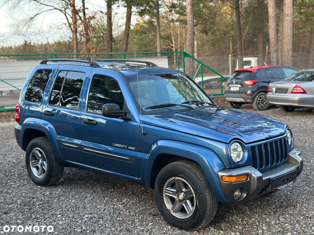 Jeep Grand Cherokee 3.7 V6 - 12