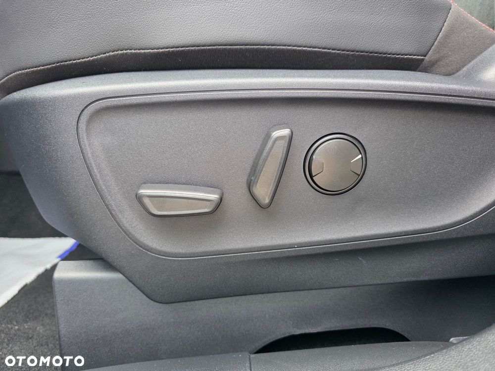 Ford Kuga - 14
