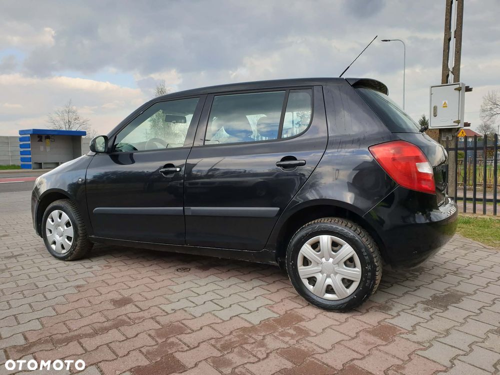 Skoda Fabia - 8