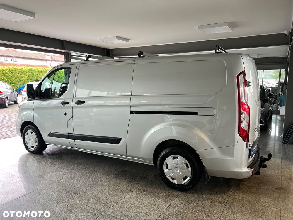 Ford Transit Custom - 11
