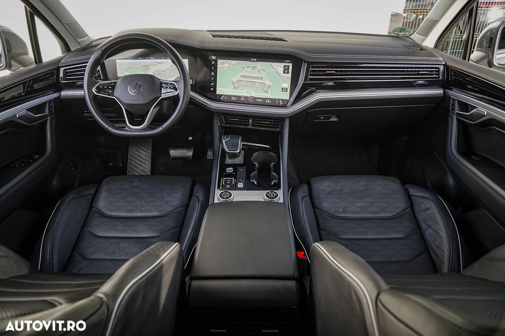 Volkswagen Touareg 3.0 V6 e-Hybrid 4Motion Aut. R - 12