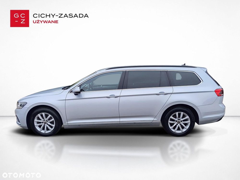 Volkswagen Passat - 2