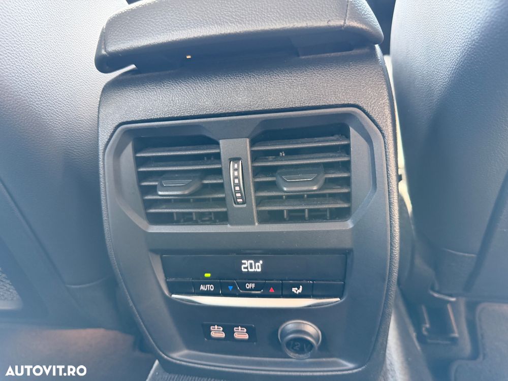 BMW Seria 3 320d xDrive AT Sport Line - 12