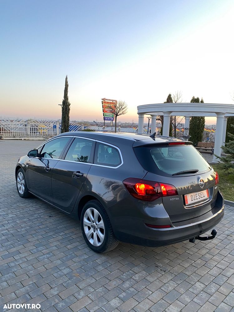 Opel Astra 1.7 CDTI DPF Design Edition - 5