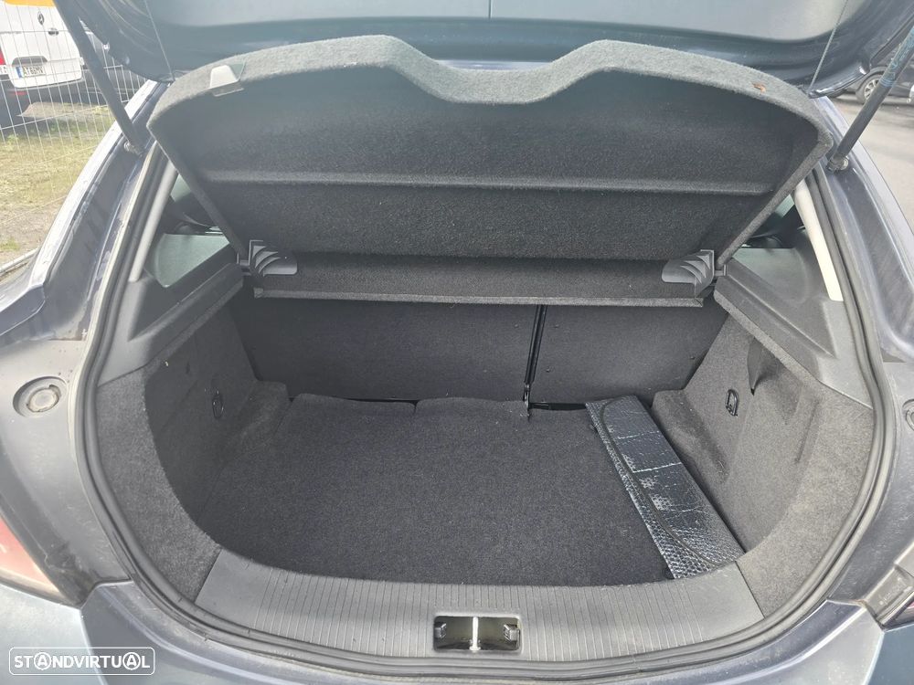 Opel Astra GTC 1.7 CDTI - 2
