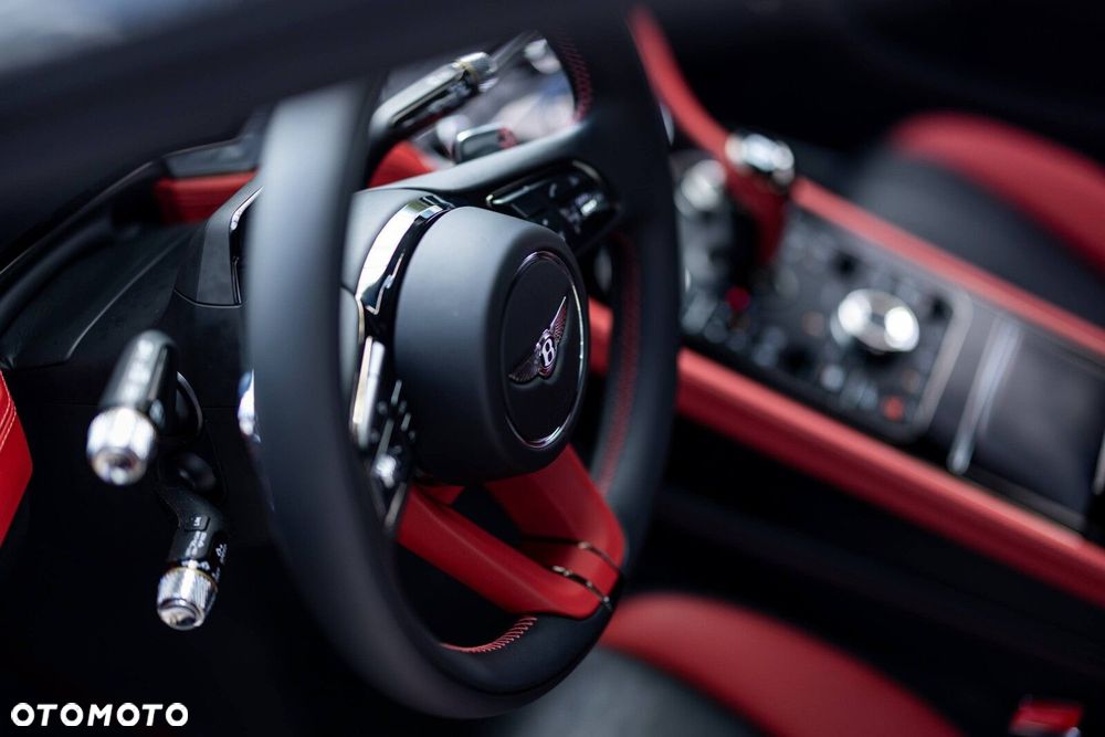 Bentley Continental GT - 8