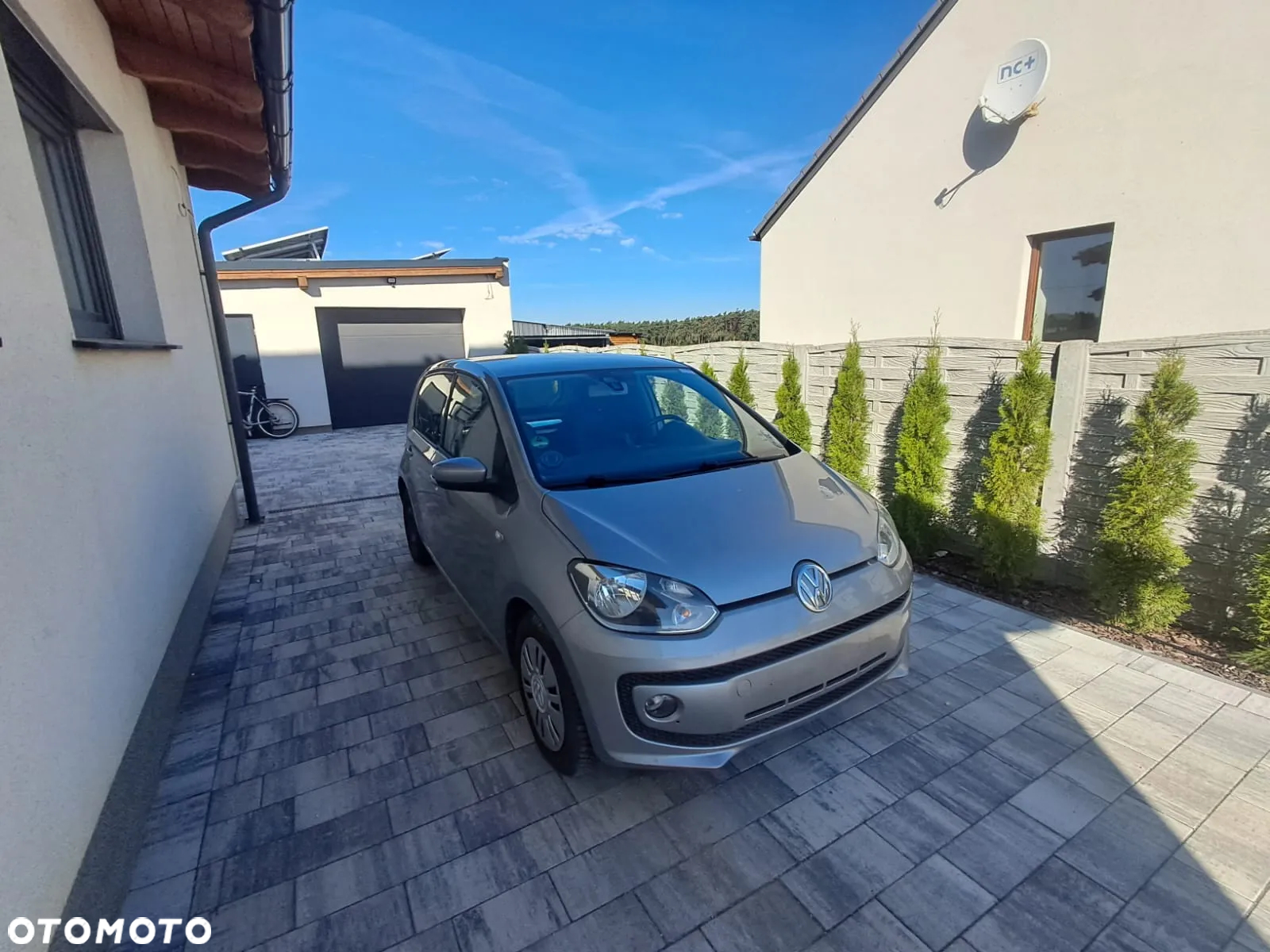 Volkswagen up! 1.0 high - 2