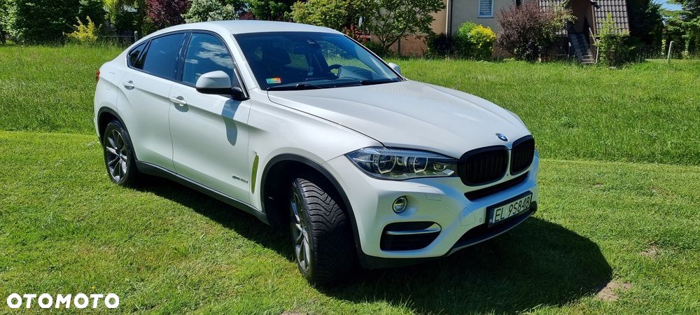 BMW X6 xDrive40d - 15