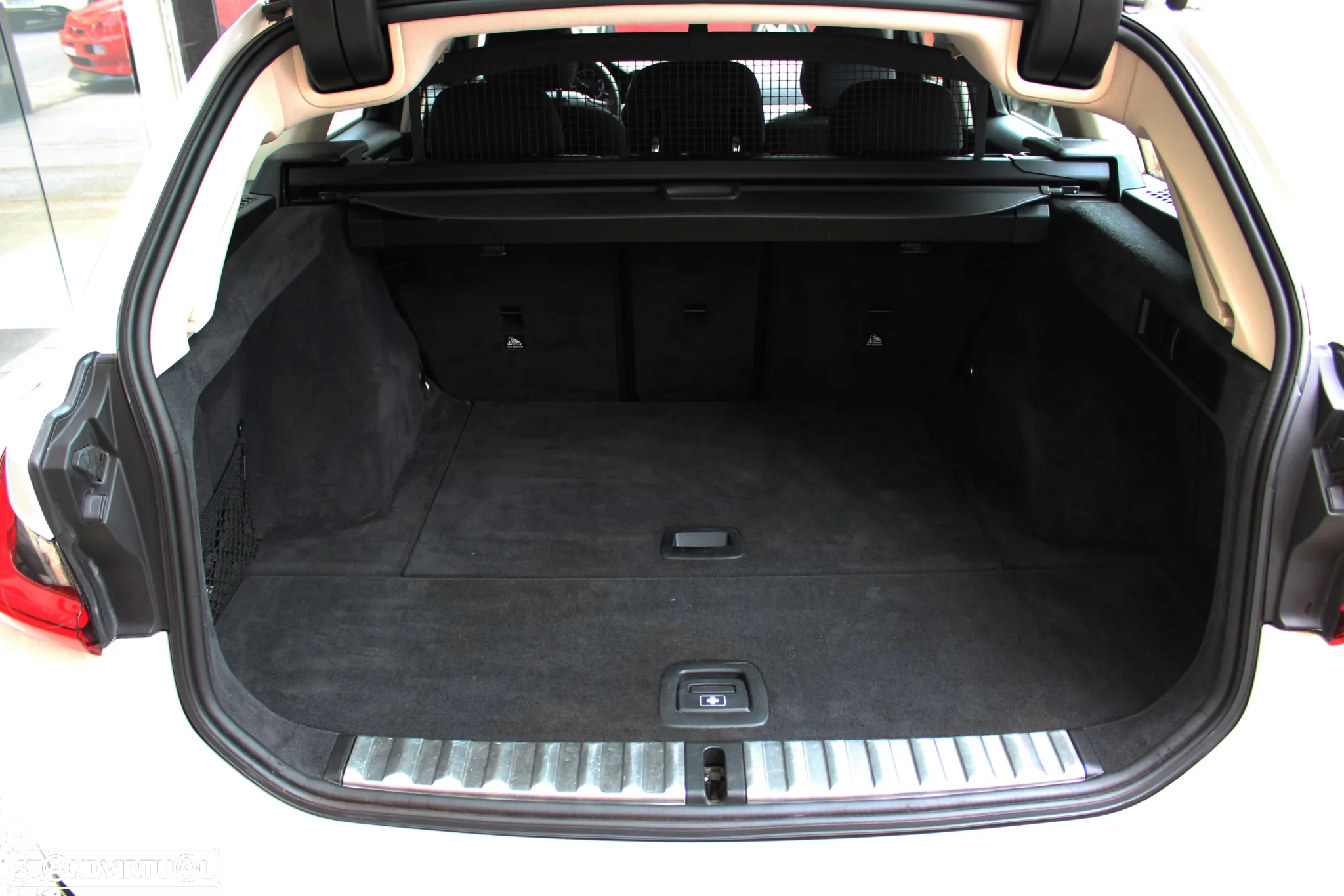 BMW 318 d Touring - 50