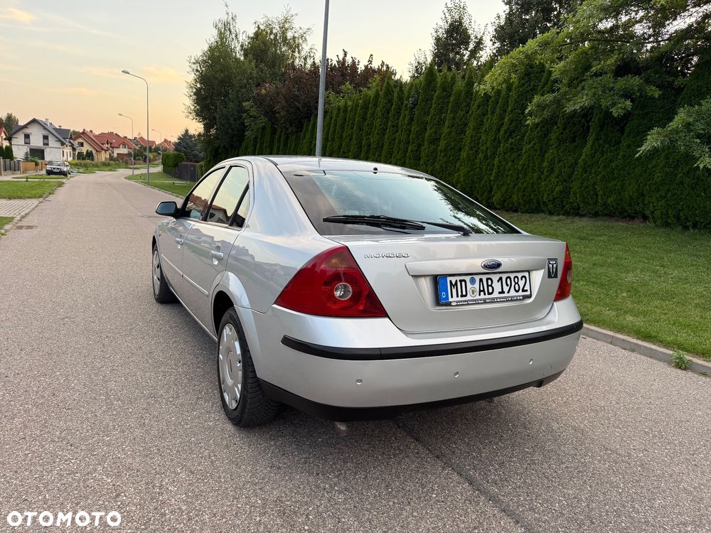 Ford Mondeo - 4