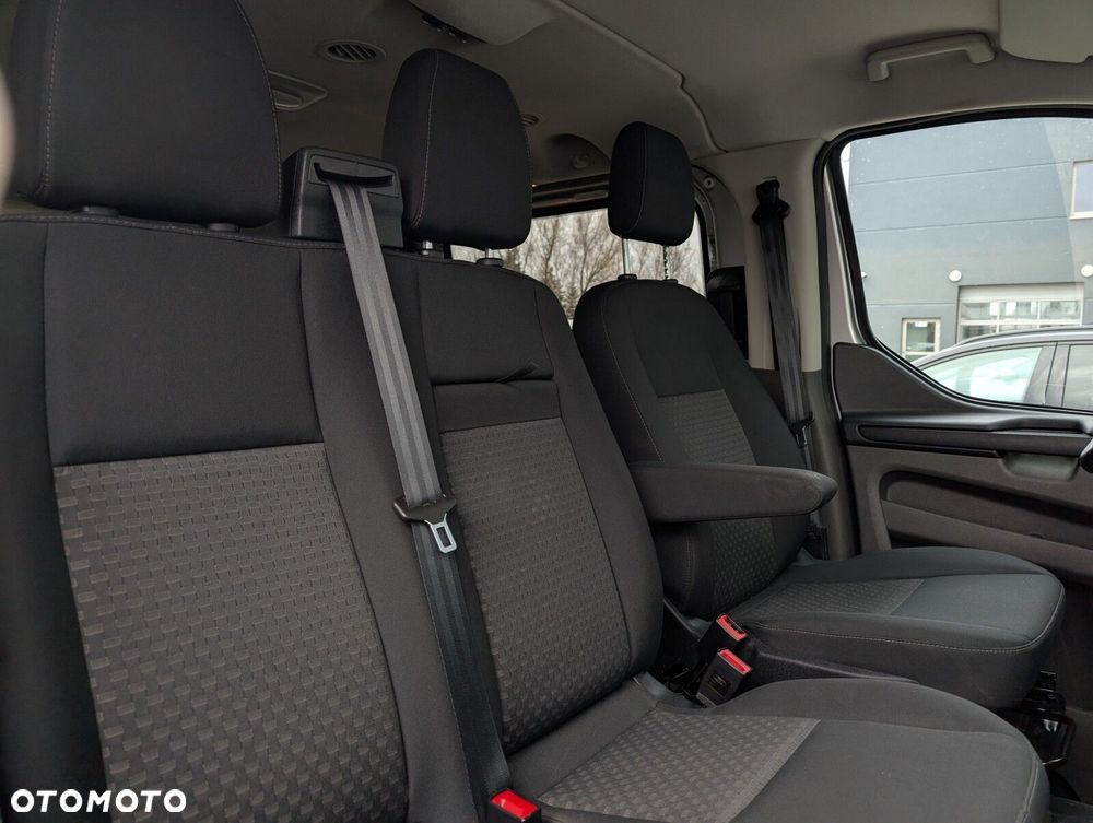 Ford Transit Custom - 17