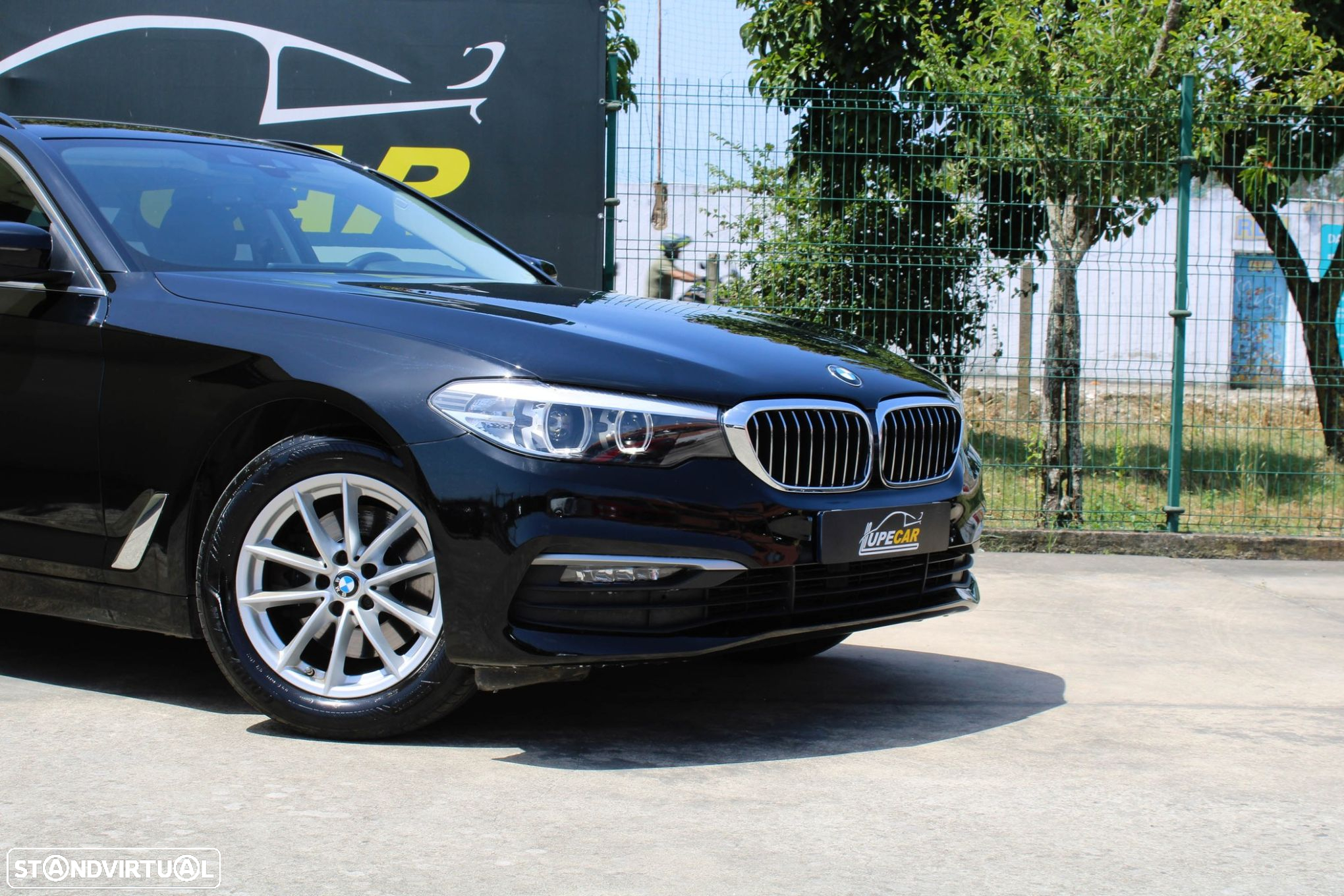 BMW 520 d Auto - 14