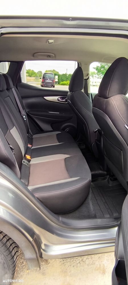 Nissan Qashqai 1.2 DIG-T Start/Stop N-Connecta - 18