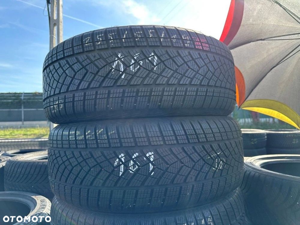 255/55r19 Goodyear UltraGrip_7,5mm_2szt_(161) - 2