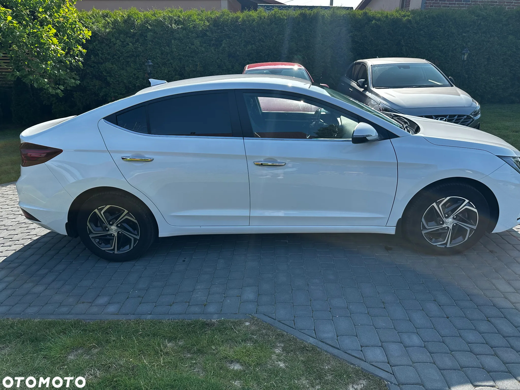 Hyundai Elantra 1.6 Style - 4