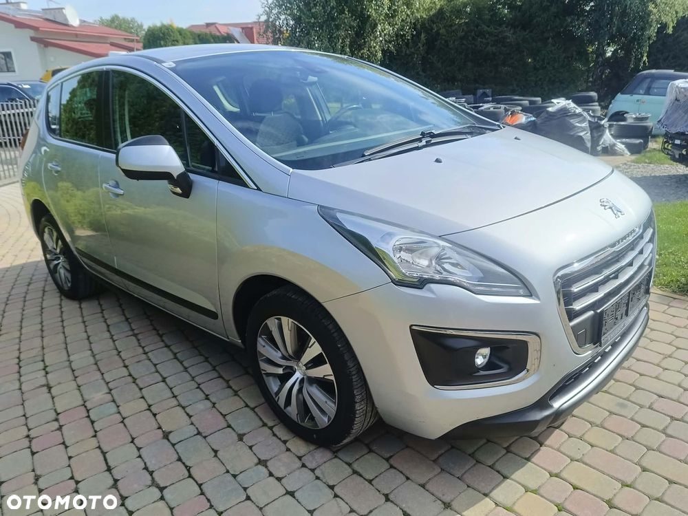 Peugeot 3008 HDi 115 Allure - 13