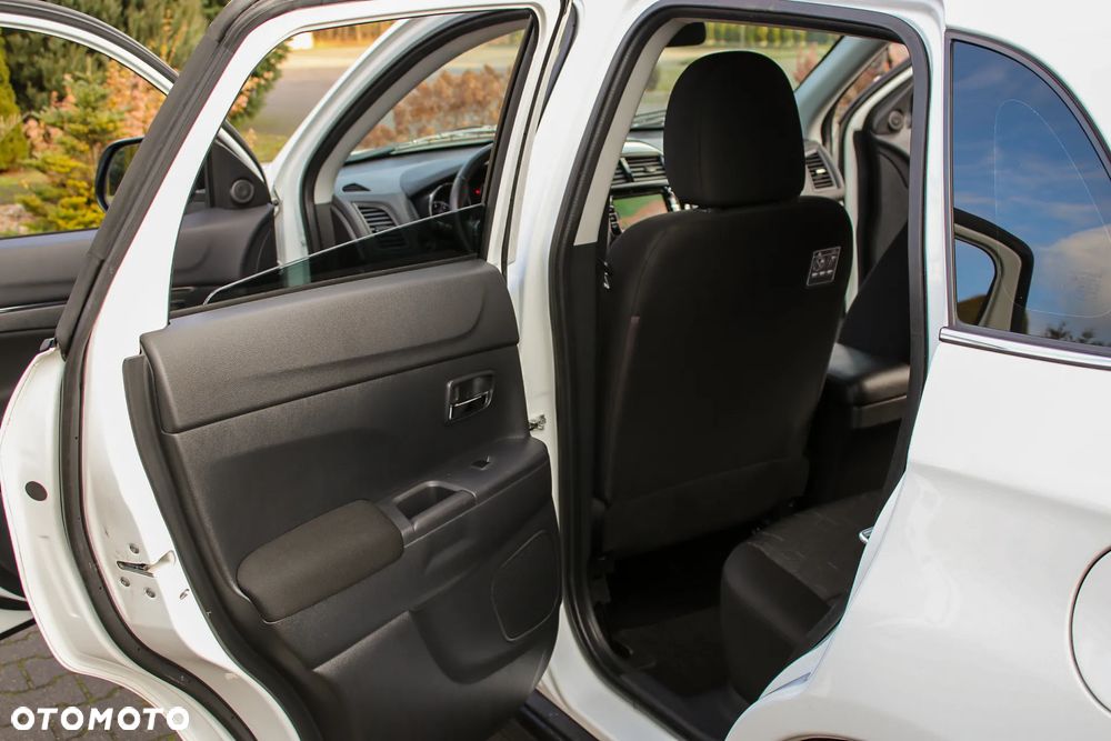 Mitsubishi ASX 2.0 2WD Intro Edition+ - 27