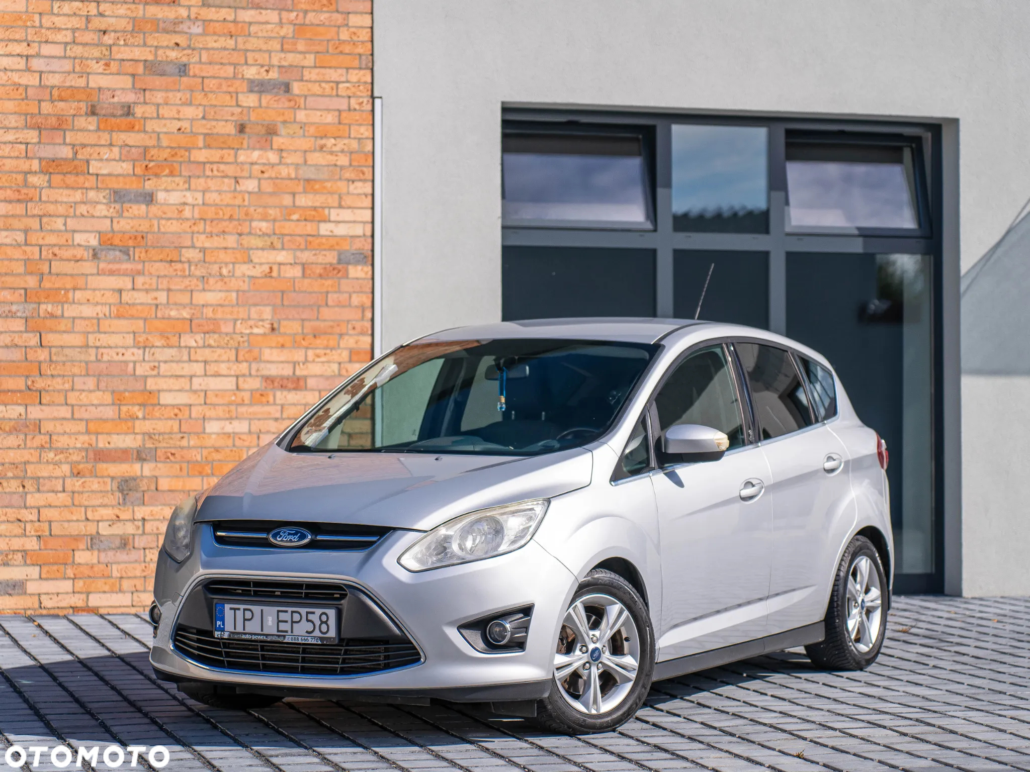 Ford C-MAX 2.0 TDCi Edition - 8