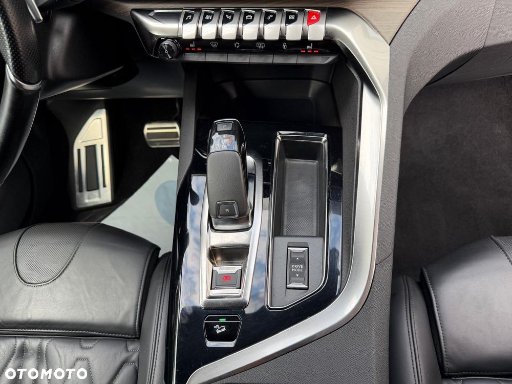 Peugeot 5008 1.6 PureTech GT S&S EAT8 - 16