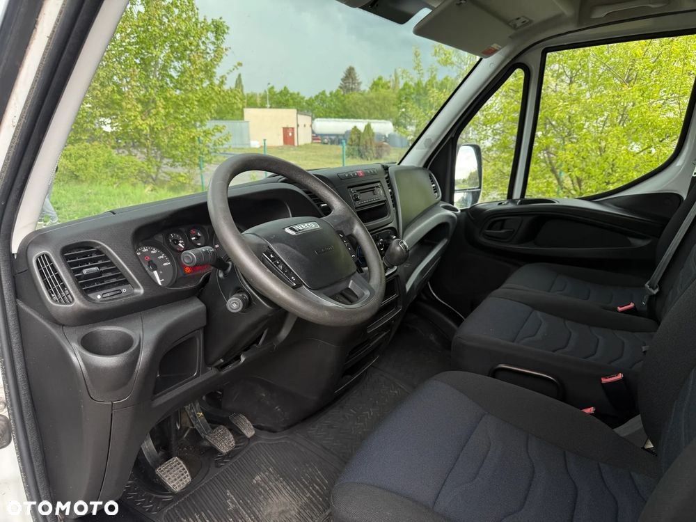 Iveco Daily 35S12 - 11