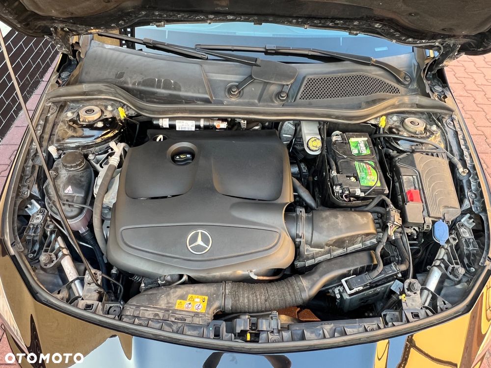 Mercedes-Benz CLA 200 - 10