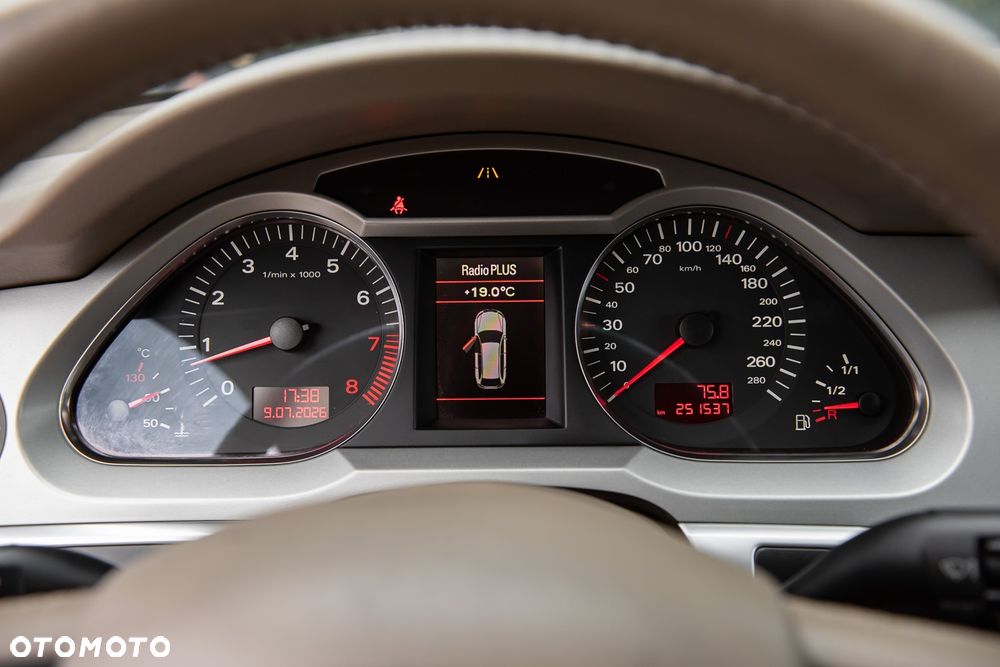 Audi A6 Avant - 21