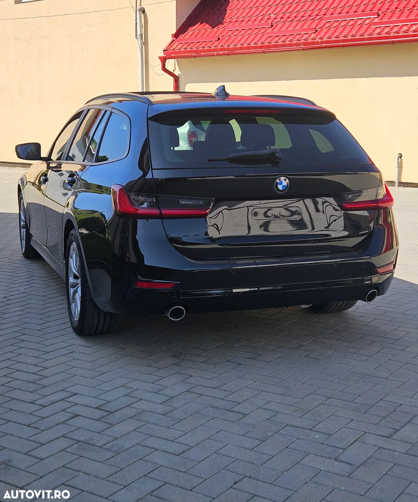 BMW Seria 3 318d Touring Aut. Luxury Line - 7