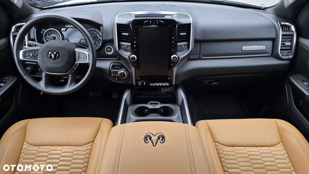 RAM 1500 5.7 Crew Cab Bighorn - 25