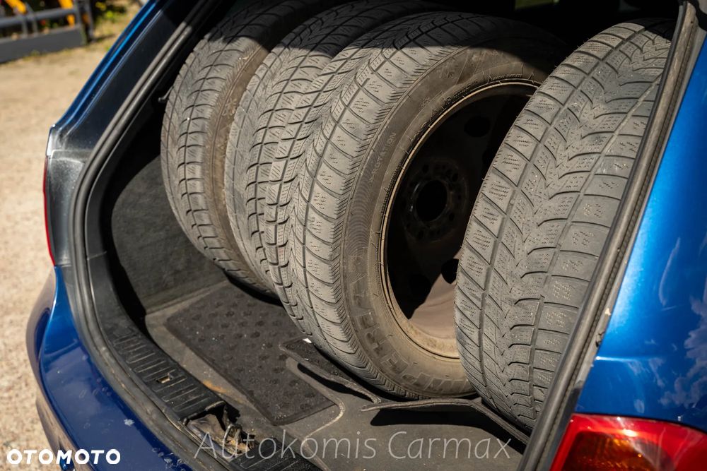 BMW Seria 3 - 23