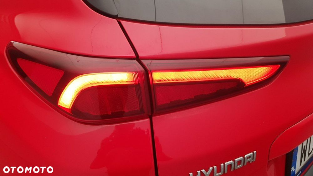 Hyundai Kona - 16