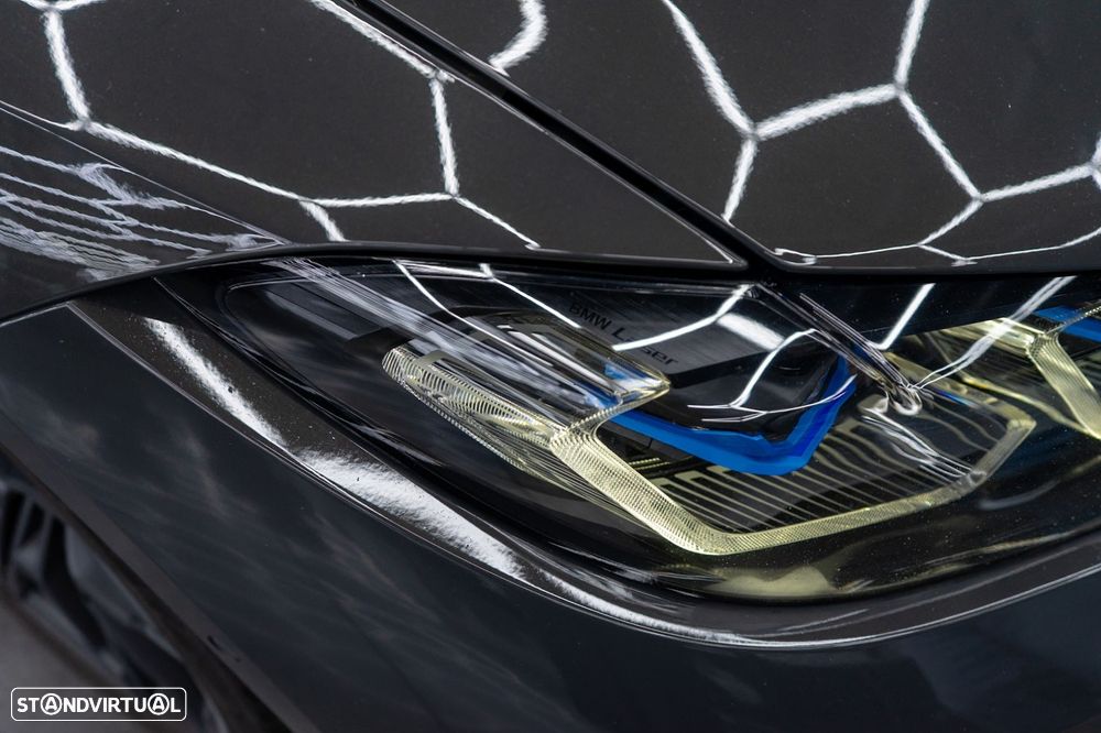 BMW M4 Competition xDrive - 20