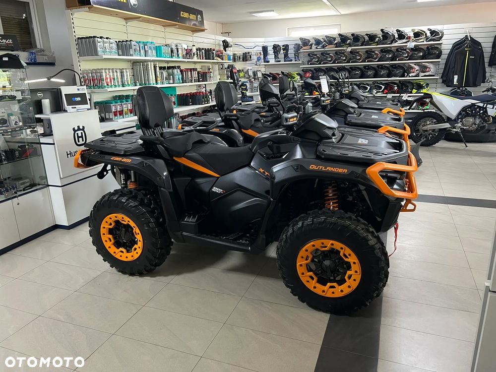 Can-Am Outlander Max - 3